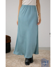 VENUSナローサテンスカート