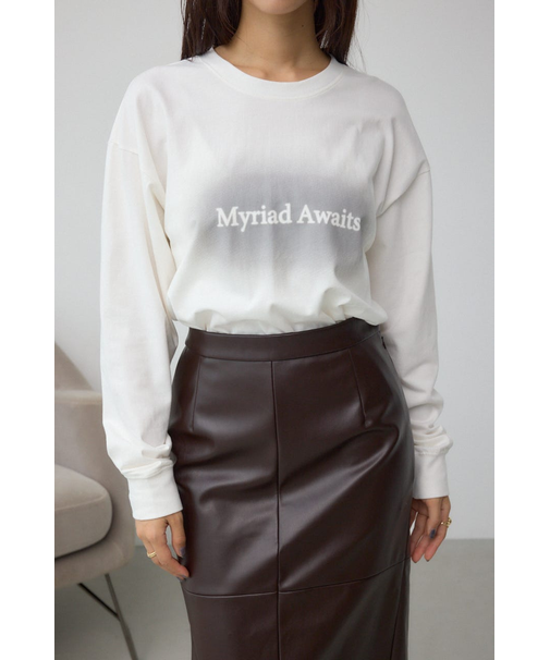 グラデーションロゴルーズロングTシャツ