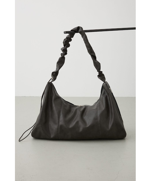 ビッグショルダーバッグ