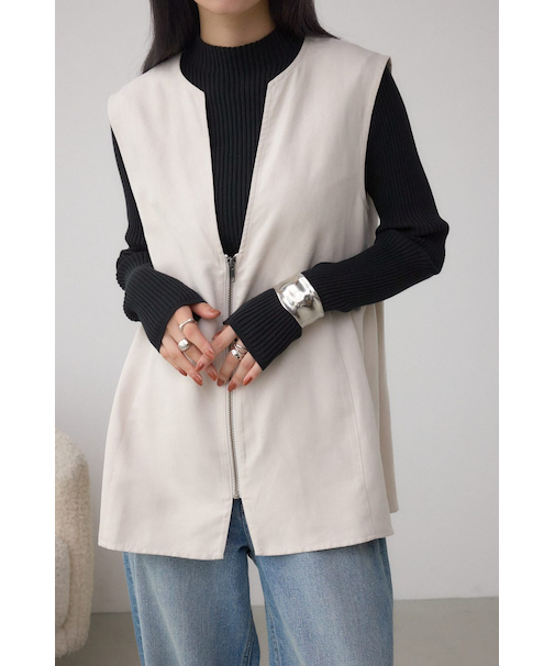 Vネックスエードギャザーベスト