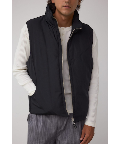 アーバンモナーク中綿ベスト