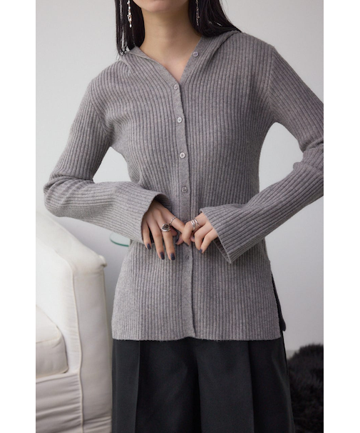 フーディーカーデ