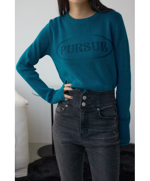 ジャガードロゴリブトップス