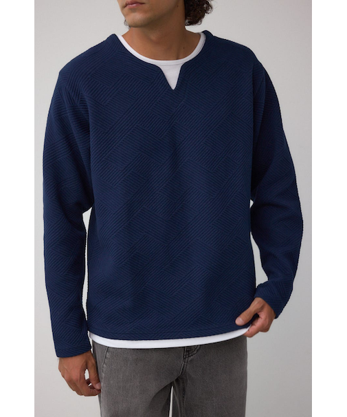 ジオメトリック柄トップス