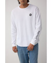 袖刺繍ワッフルトップス