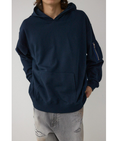 ユーティリティポケット付きフーディー