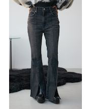 【WEB限定】AZUL DENIM センターステッチスリットフレアデニム