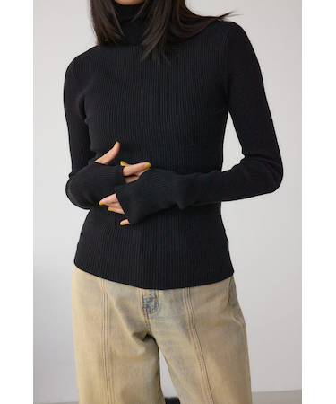 サムホールリブニットトップス