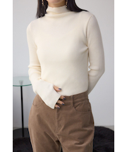 サムホールリブニットトップス