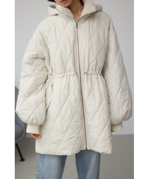 キルティング中綿ミドルコート