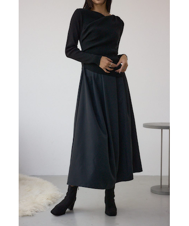 布帛ドッキングドレープニットワンピース