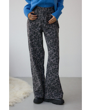 AZUL DENIM 起毛ツイルレオパードデニム
