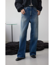 AZUL DENIM スタッズワイドデニム