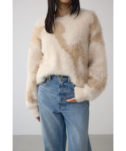 ニュアンスカウ柄Vネックニットトップス