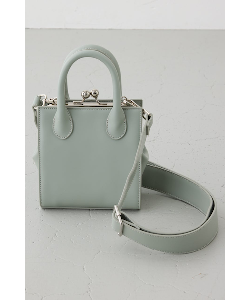 メタルフレームスクエアバッグ