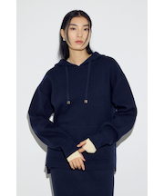 スウェッターニットパーカー