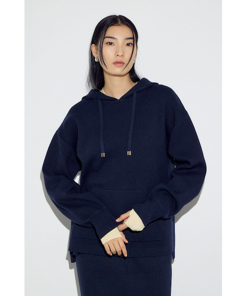 スウェッターニットパーカー