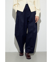 イージーチノカーブパンツ