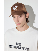 サテンロゴキャップ