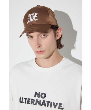 サテンロゴキャップ