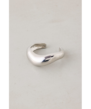 ニュアンスカーブバングル