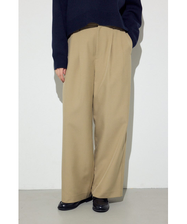 ベーシックタックワイドパンツ