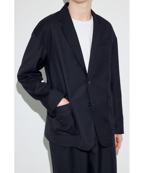 テーラードジャケット