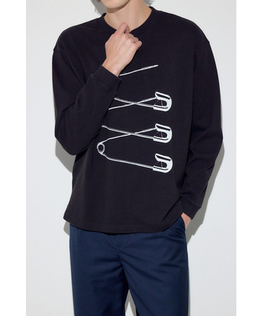 SAFETY PIN長袖Tシャツ