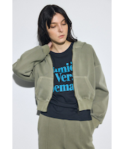 ピグメントダブルジップフーディー