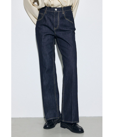 AZUL DENIM センタープレスフレアデニム