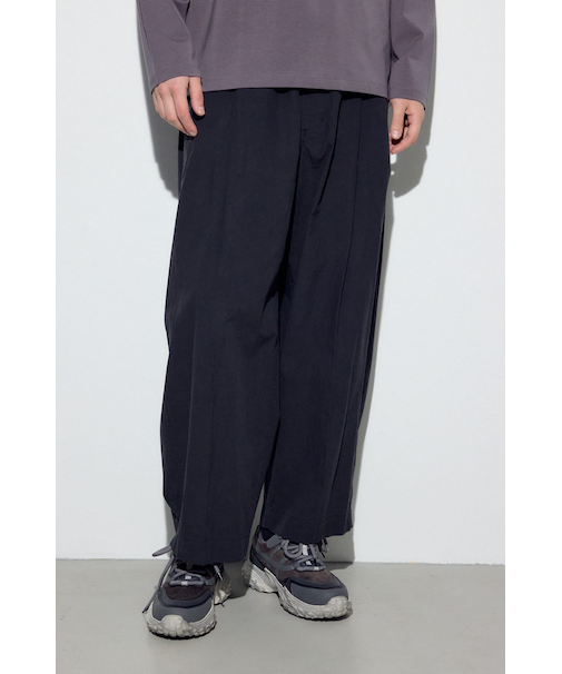 パラシュートパンツ