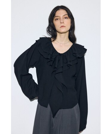 ラッフルロングスリーブブラウス