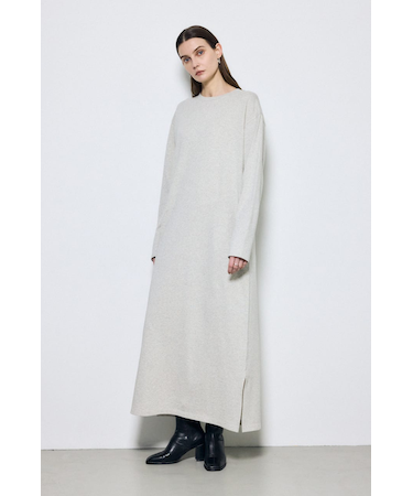 ロングスリーブストレートワンピース