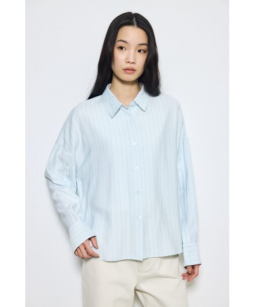 スリーブボタンストライプシャツ