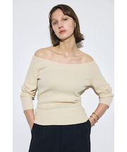 オフショルニットトップス