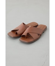 ワイドベルトフラットサンダル