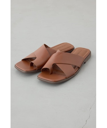 ワイドベルトフラットサンダル