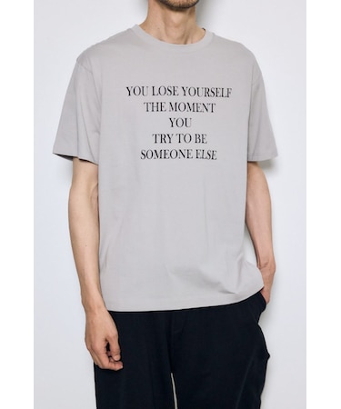 LOOSE YOURSELF Tシャツ
