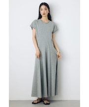 フィットフレアカットワンピース