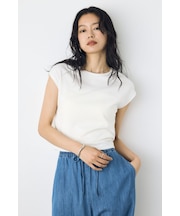 クロップドTEE