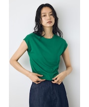 クロップドTEE