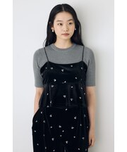 ベロア刺繍キャミソール