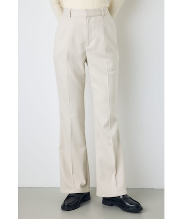 VENUSセンタープレスフレアパンツ