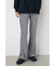 プリーツベロアフレアパンツ