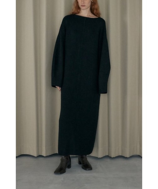 スラックニットドレス