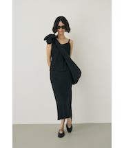 サテンミディスカート　リサイクルポリエステル×レーヨン素材