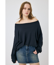 OFF SHOULDER ルーズニット