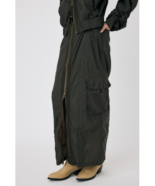FRONT ZIP FUNCTION スカート