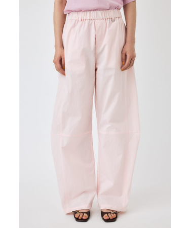 CURVED LINE イージーパンツ