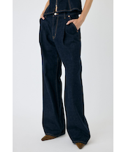 TUCK WIDE ストレートデニム